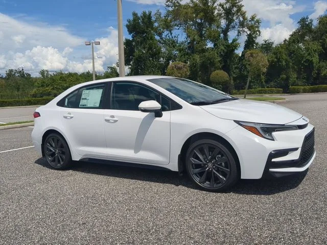 New 2026 Ice Cap Toyota SE image 2