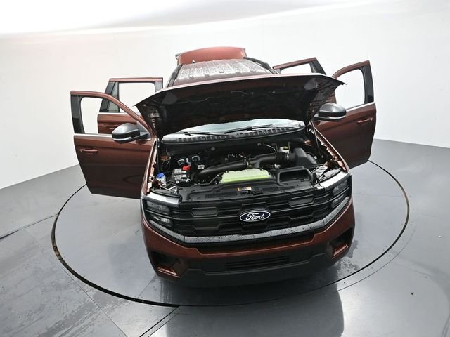 New 2027 Bronze Fire Metallic Tinted Clearcoat Ford Active image 45
