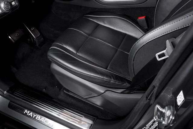 Used 2021 Maybach Two-Tone Paint Iridium Silver/Selenite Gre Mercedes-Benz Maybach GLS 600 image 23