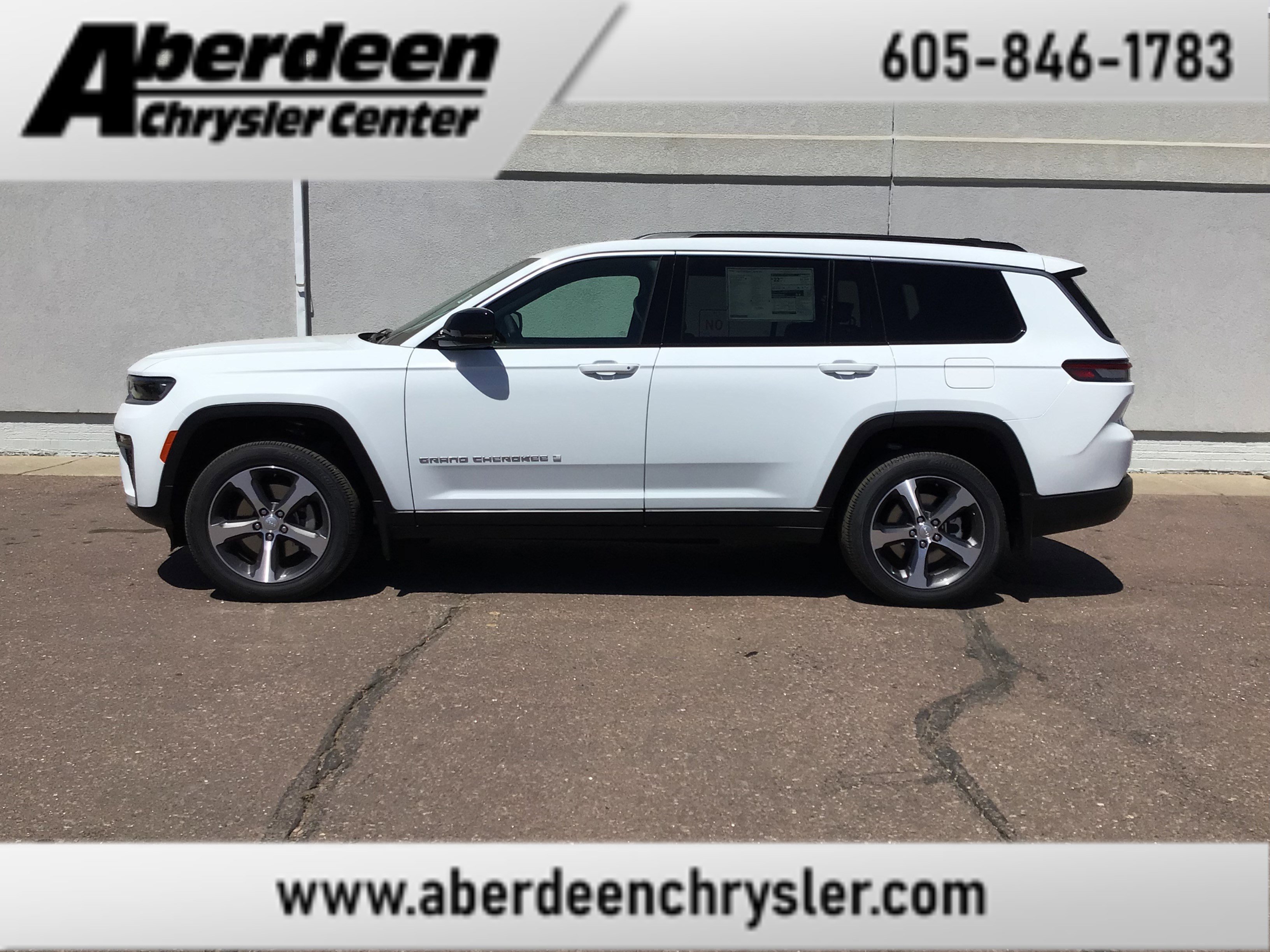 2026 Jeep Grand Cherokee L Limited 4x4's photo