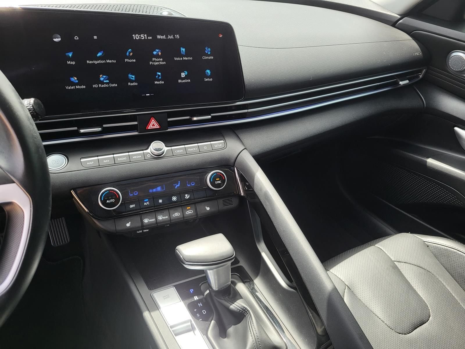 Used 2022 Quartz White Hyundai Limited image 19