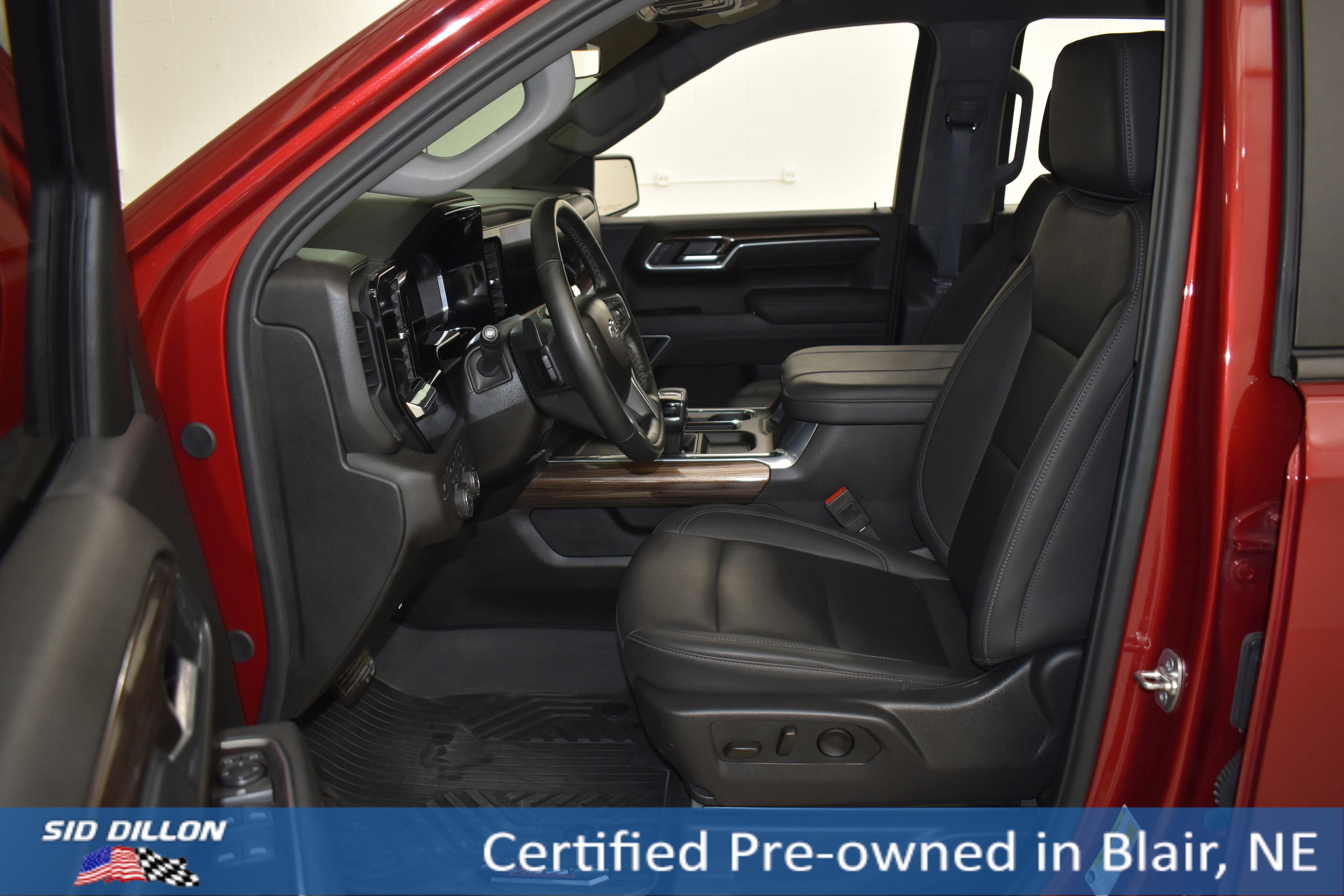Used 2025 Radiant Red Tintcoat Chevrolet RST image 8