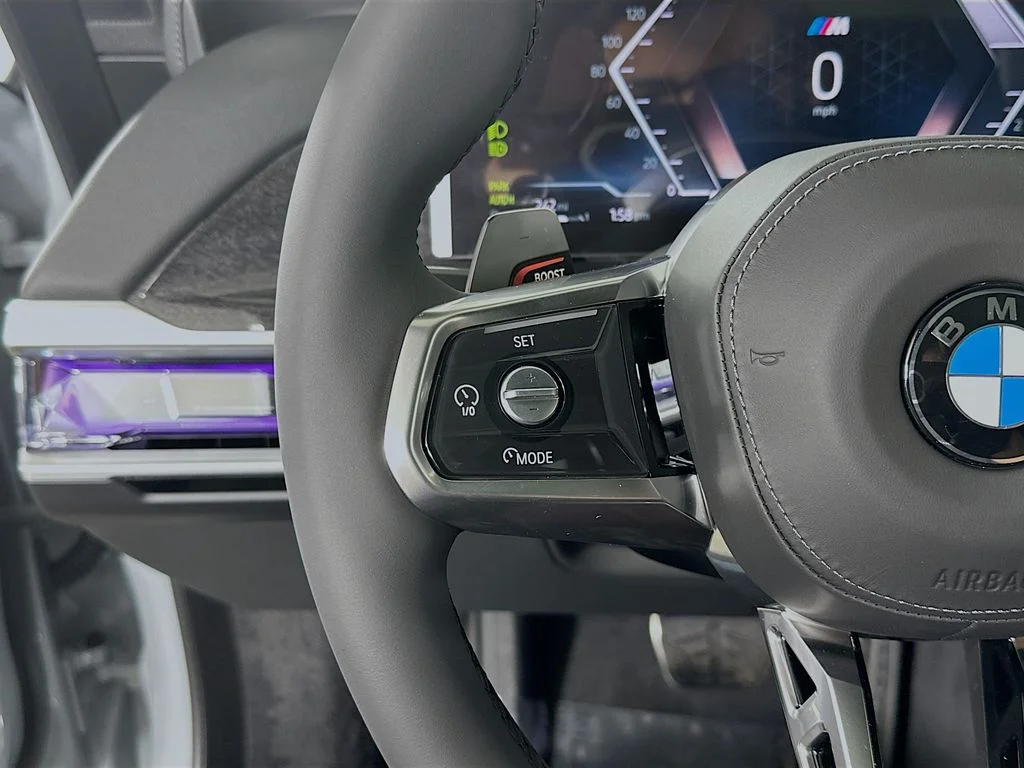 2026 BMW 7 Series 760i - Photo 14