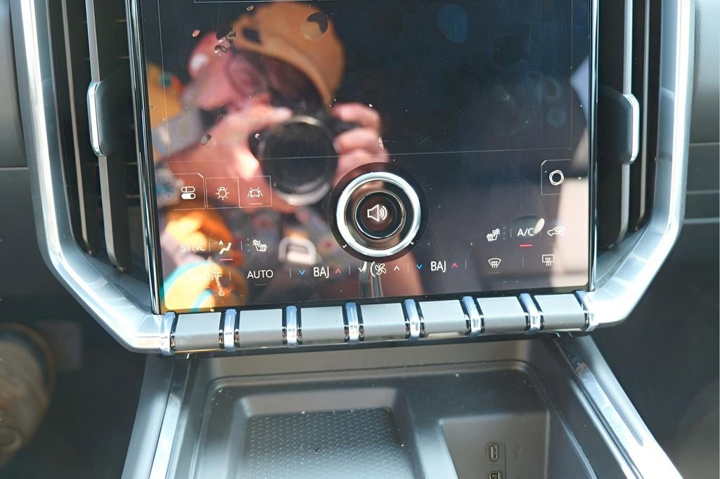 2026 GMC Acadia Elevation - Photo 16