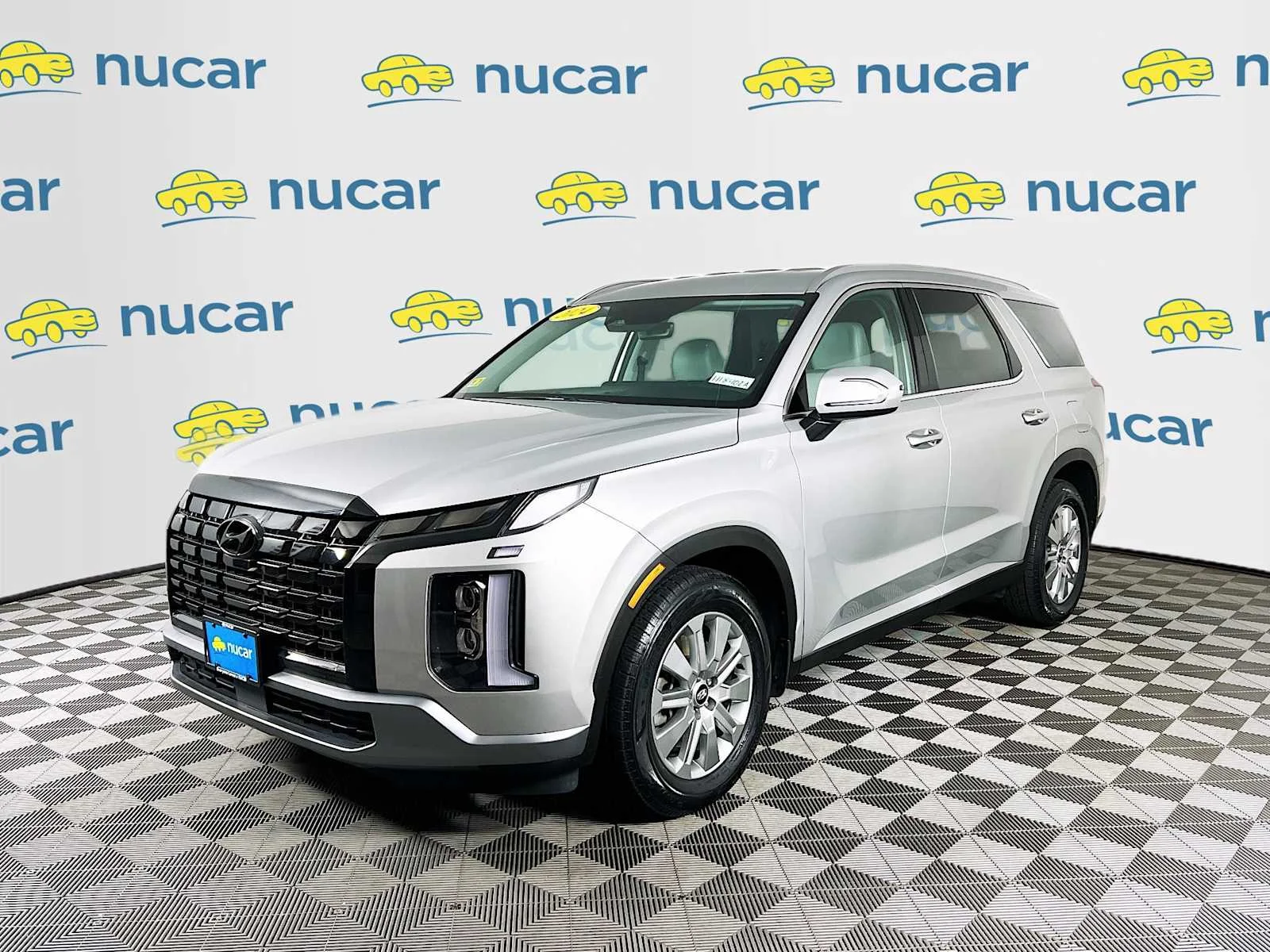 Used 2024 Typhoon Silver Hyundai SEL 7P image 3