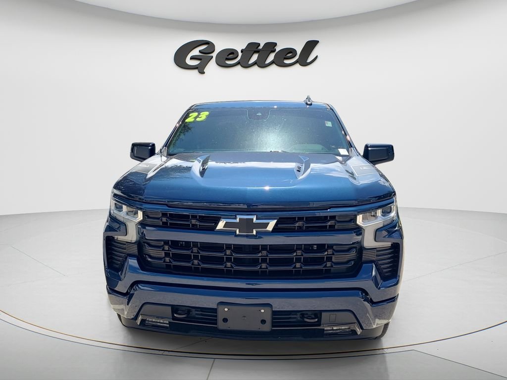 Used 2023 Blue Chevrolet RST image 2