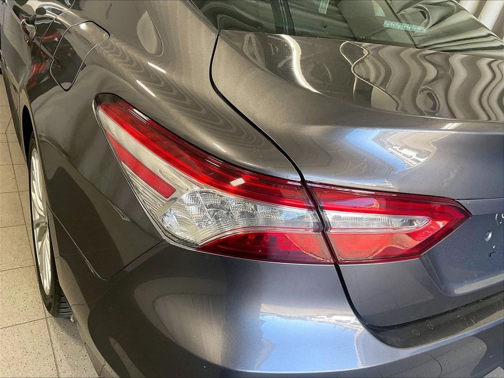 Used 2019 Predawn Gray Mica Toyota XLE image 34