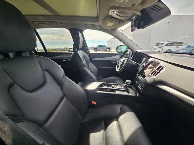 Used 2021 Gray Metallic Volvo T5 Momentum image 18