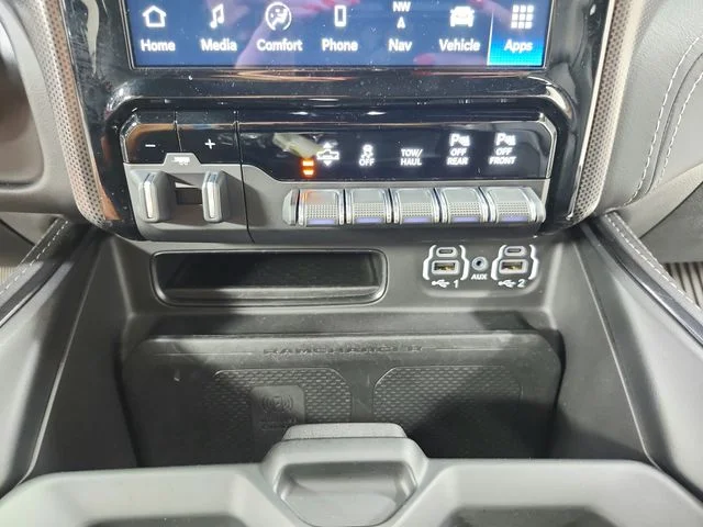 Used 2022  Ram Limited image 33