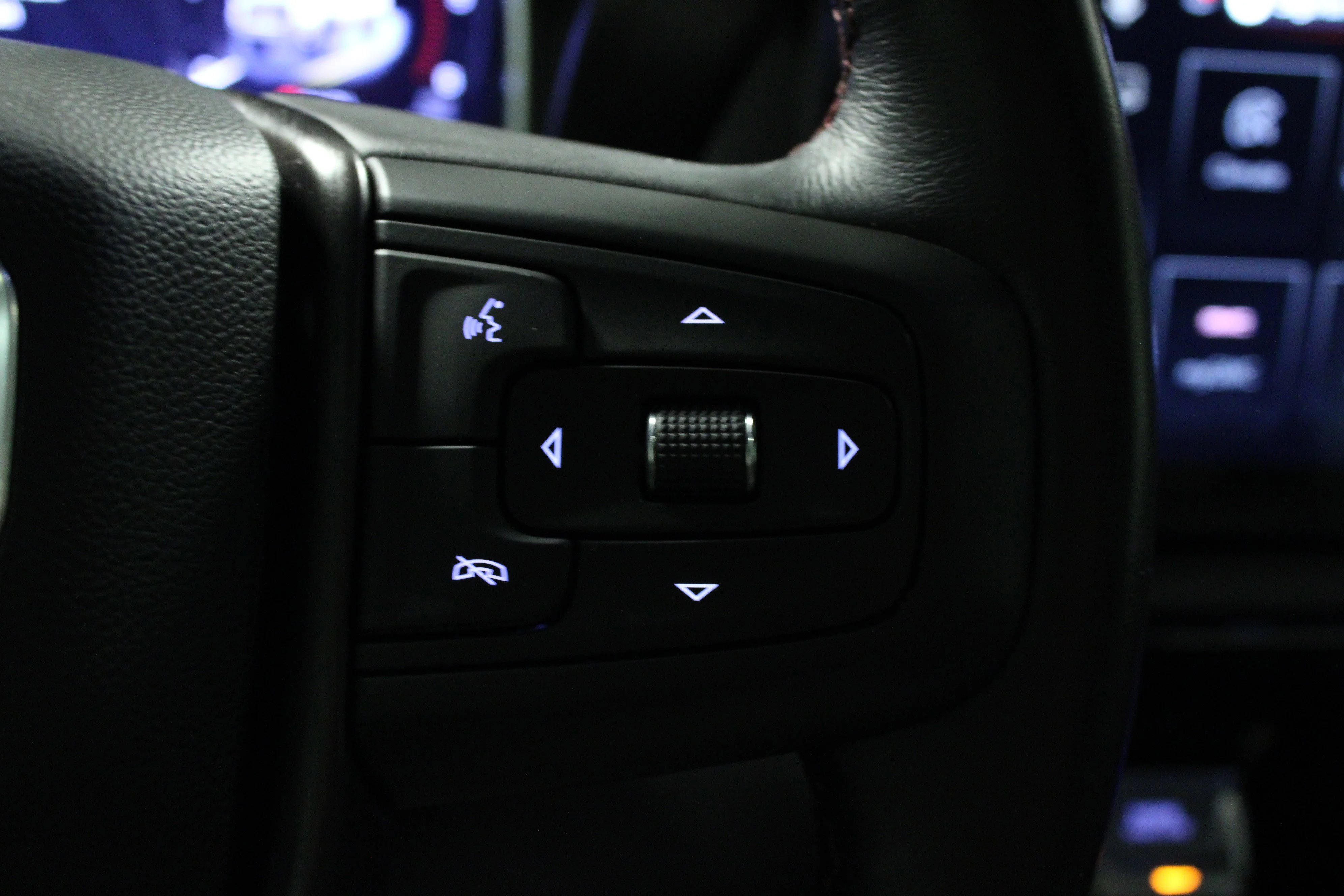 Used 2025 Onyx Black GMC AT4X image 21