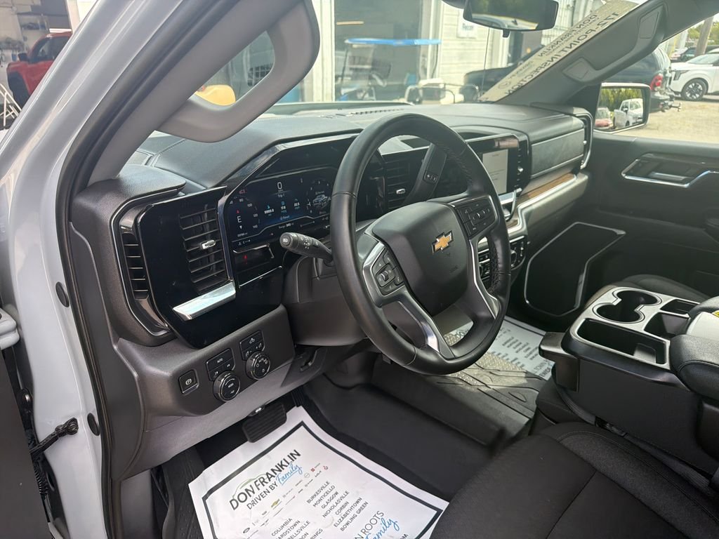 Used 2024 Gray Chevrolet LT image 16