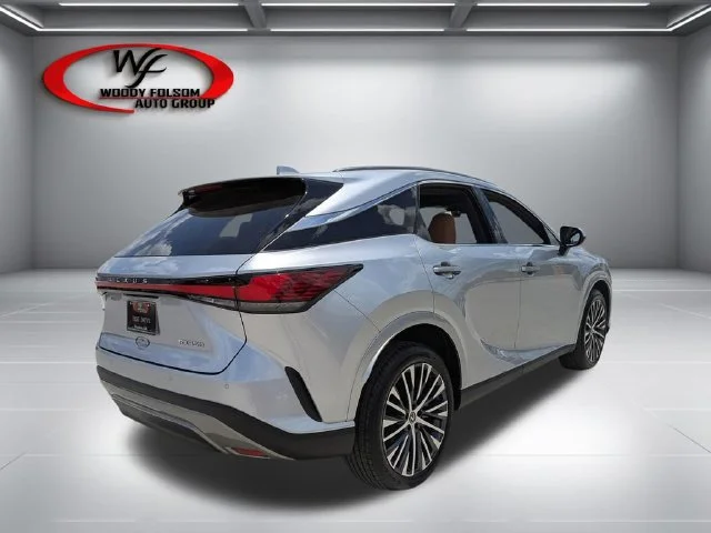 Used 2023 Silver Lexus 350 Premium Plus image 3