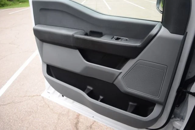 2025 Ford F-550 Super Duty Chassis Cab XL - Photo 13