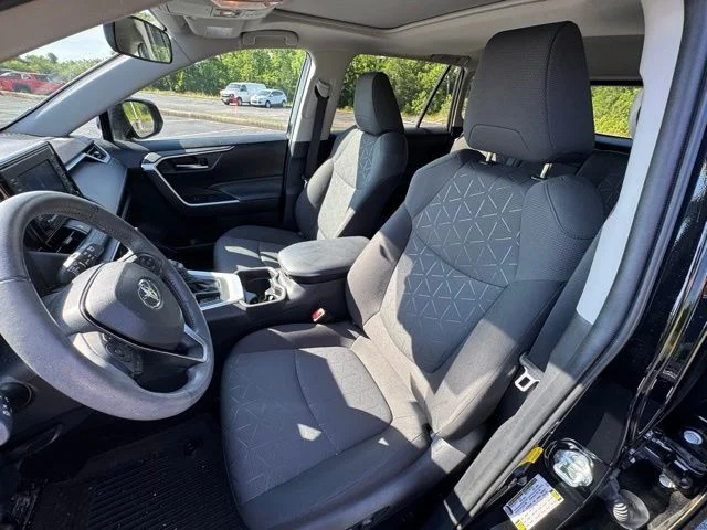 Used 2020 Midnight Black Metallic Toyota XLE image 11