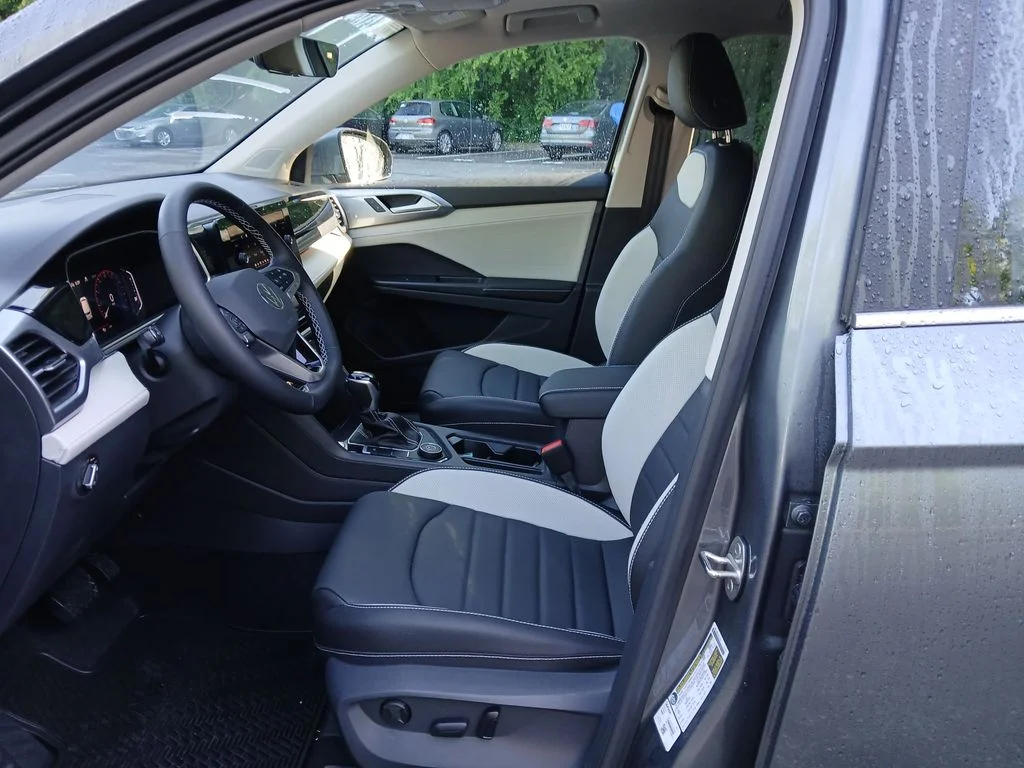 New 2026 Silver Volkswagen 1.5T SEL image 9