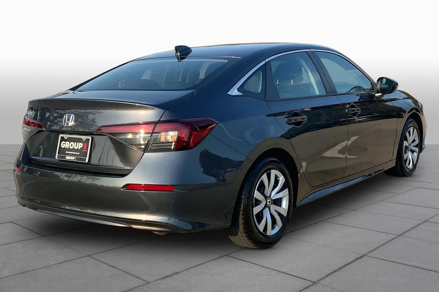 Used 2025 Rallye Red Honda LX image 13