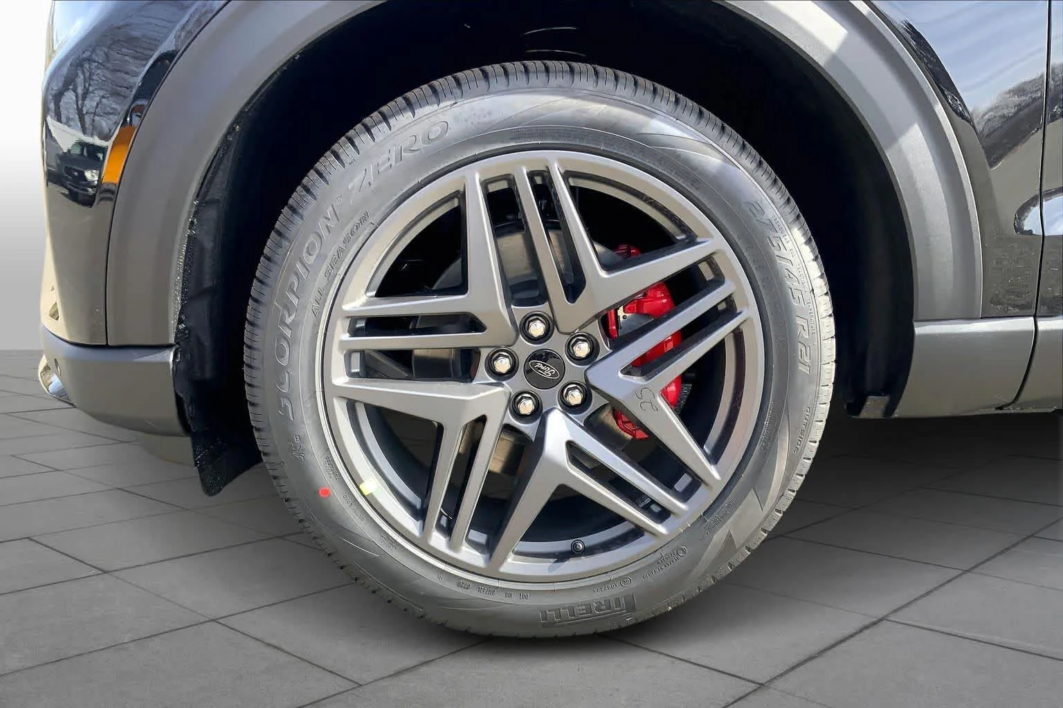 New 2026 Agate Black Metallic Ford ST-Line image 17