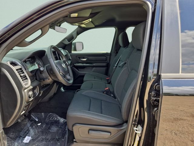 New 2026 Diamond Black Crystal Pearl-Coat Exterior Paint RAM Warlock image 10