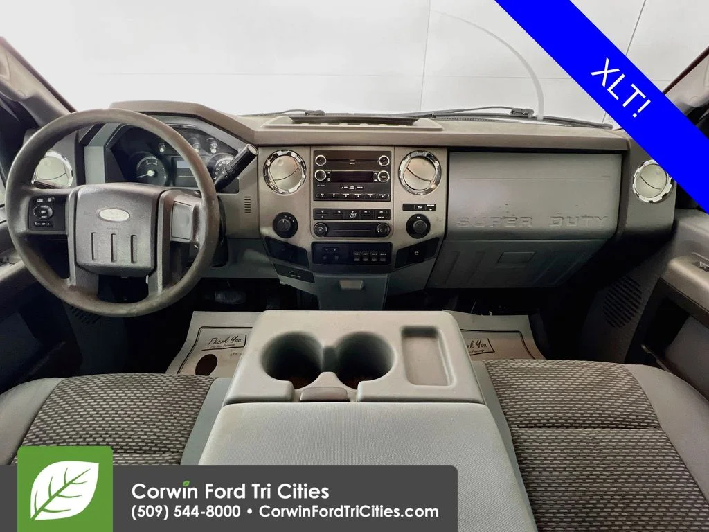 Used 2012 Oxford White Ford XLT image 7