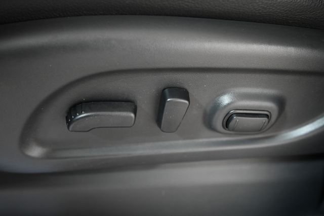 Used 2021 Red Nissan SL image 25