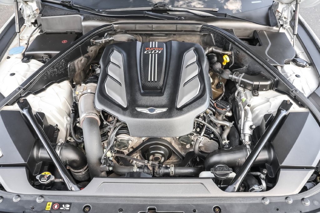 Used 2020 Silver Genesis 3.3T Sport image 49
