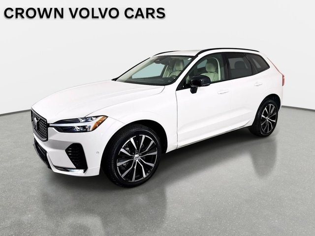 2023 Volvo XC60 Plus Dark Theme
