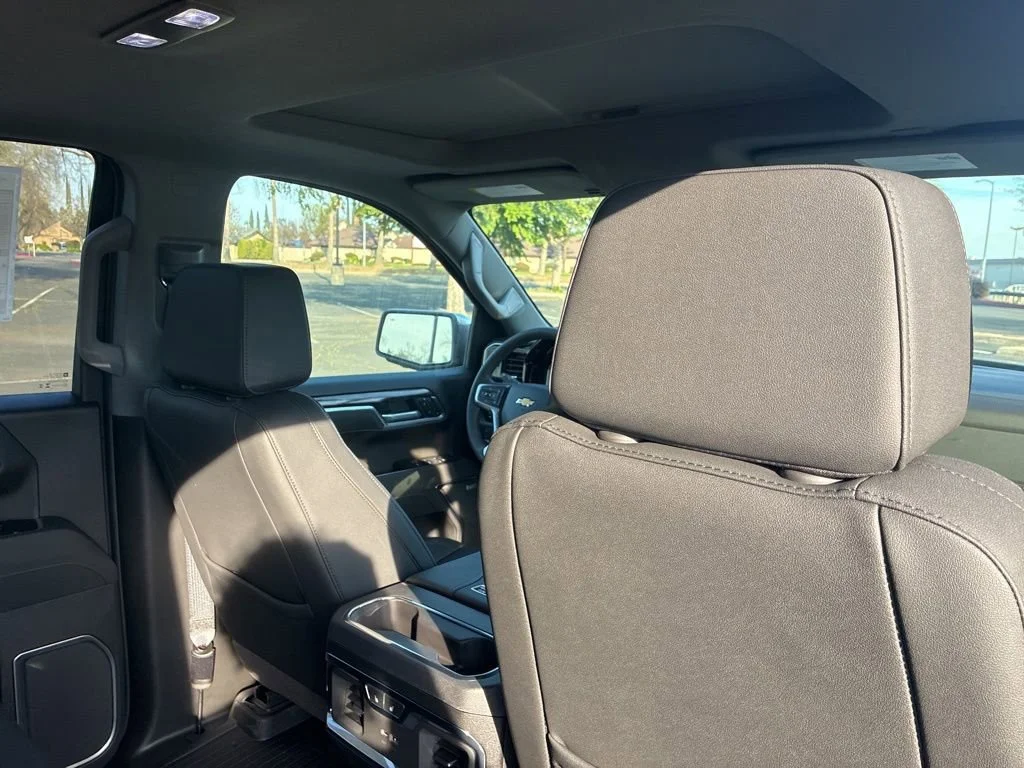 2026 Chevrolet Silverado 1500 LTZ - Photo 22