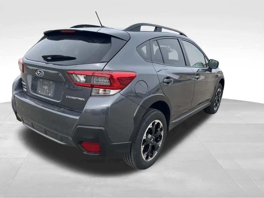 Used 2023 Gray Subaru Base image 39
