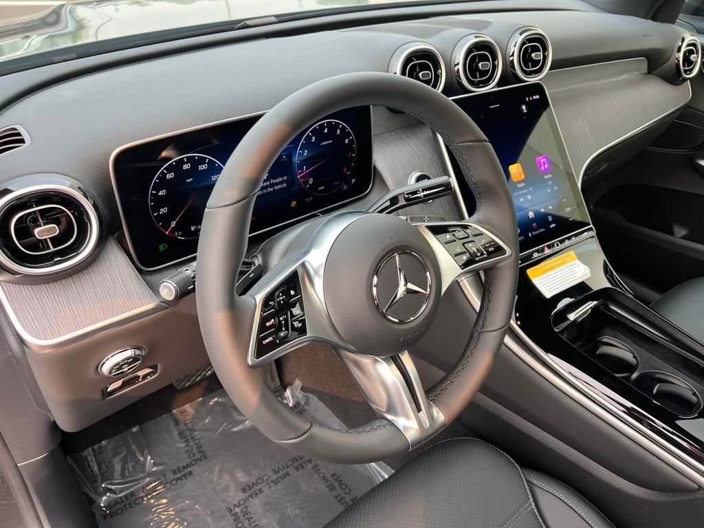 New 2026 Black Mercedes-Benz GLC 300 image 15