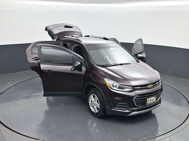 Used 2021 Red Chevrolet LT image 29