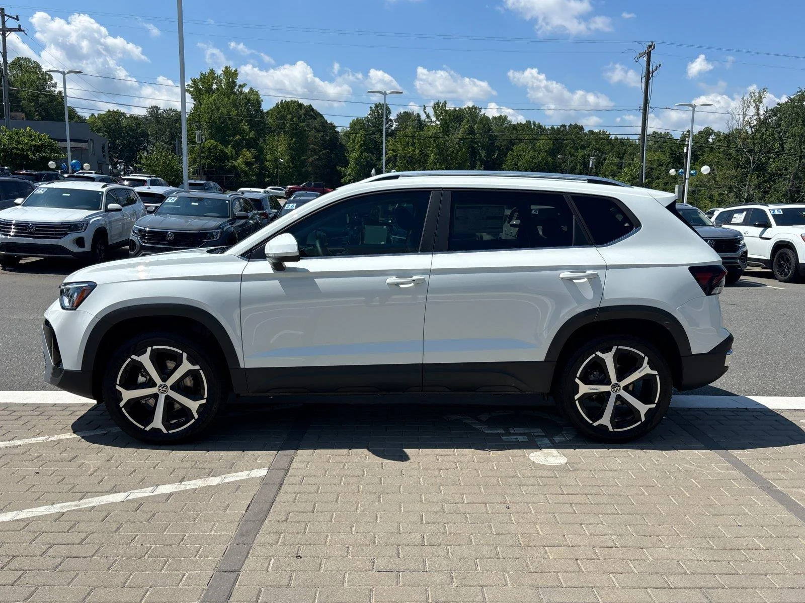 New 2026 Pure White Volkswagen SEL image 2