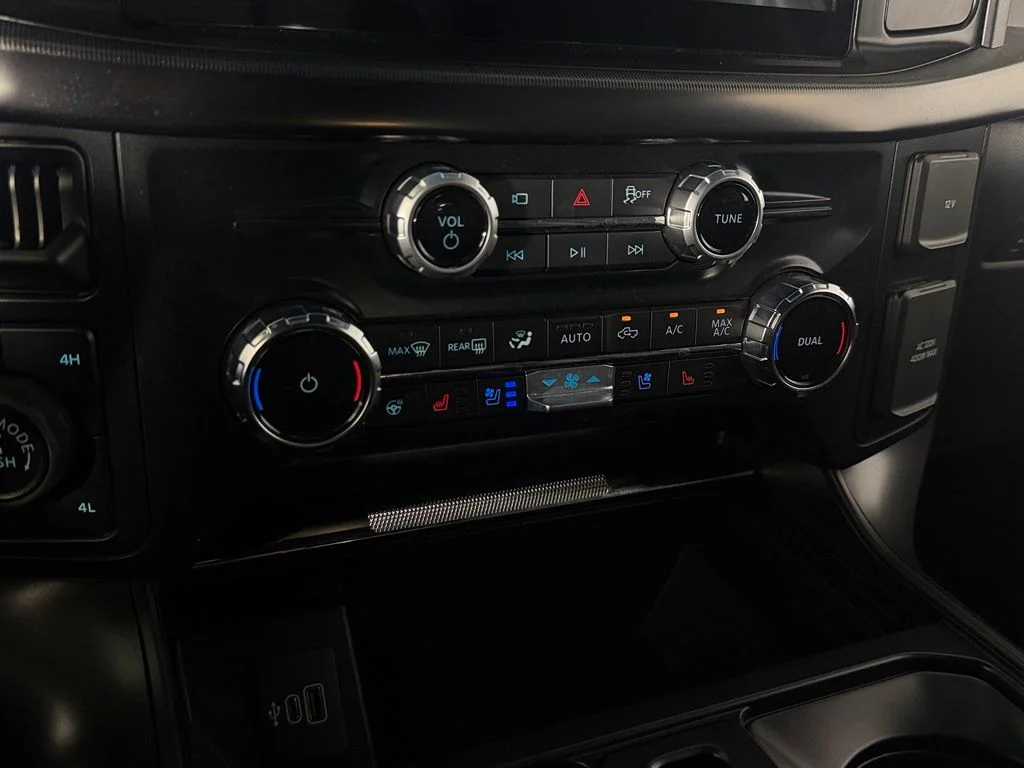 Certified Used 2025 Blue Ford Lariat image 19