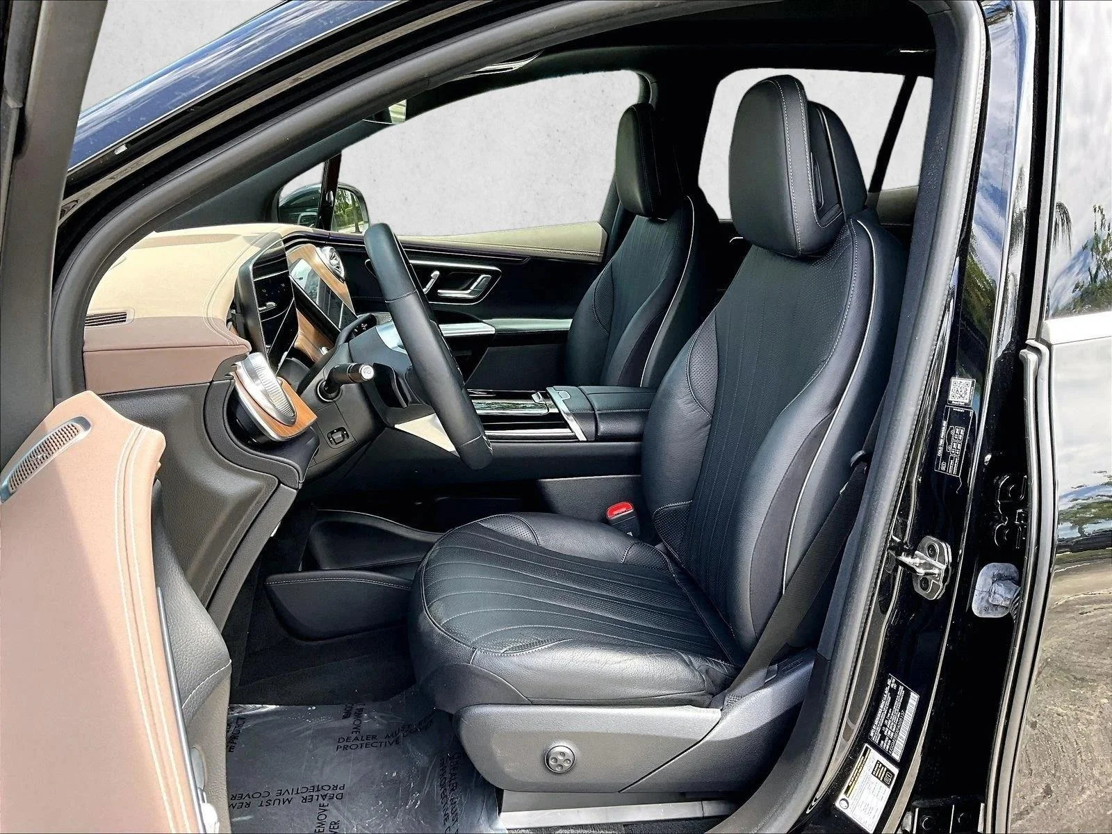 Used 2023 Obsidian Black Metallic Mercedes-Benz EQE 350+ image 26