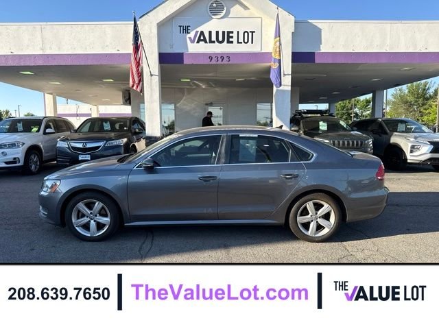 2012 Volkswagen Passat 2.5 SE