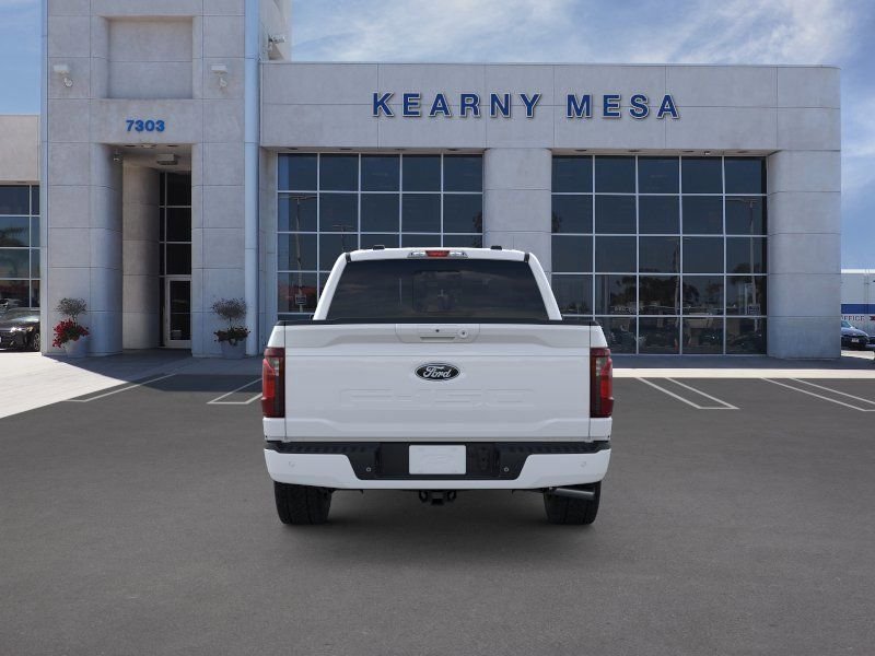 New 2026 Oxford White Ford XLT image 5