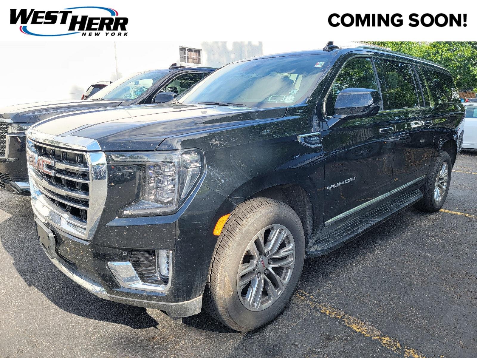 Used 2023 Onyx Black GMC SLT image 1