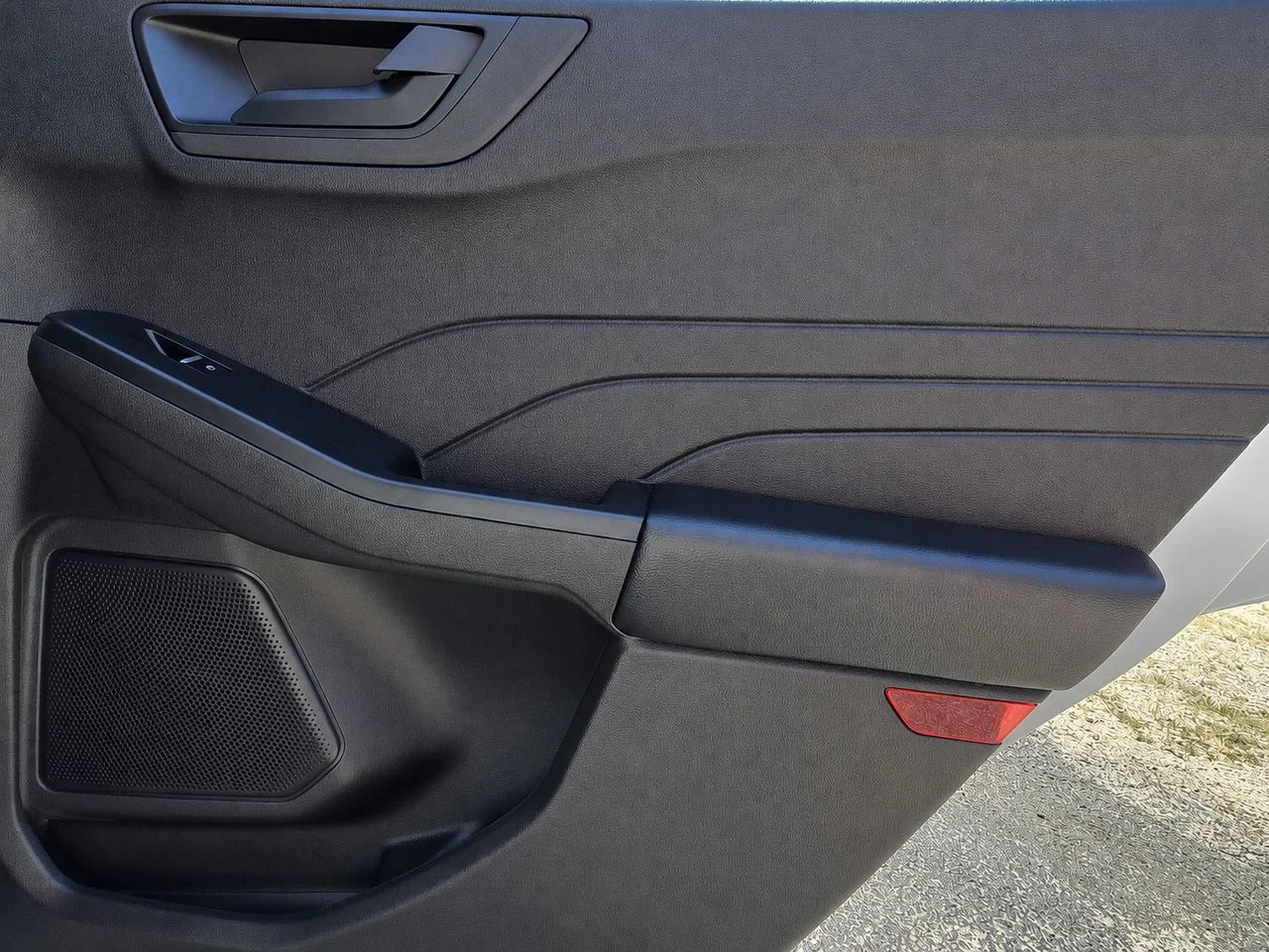 Used 2025 Space Silver Ford Active image 38
