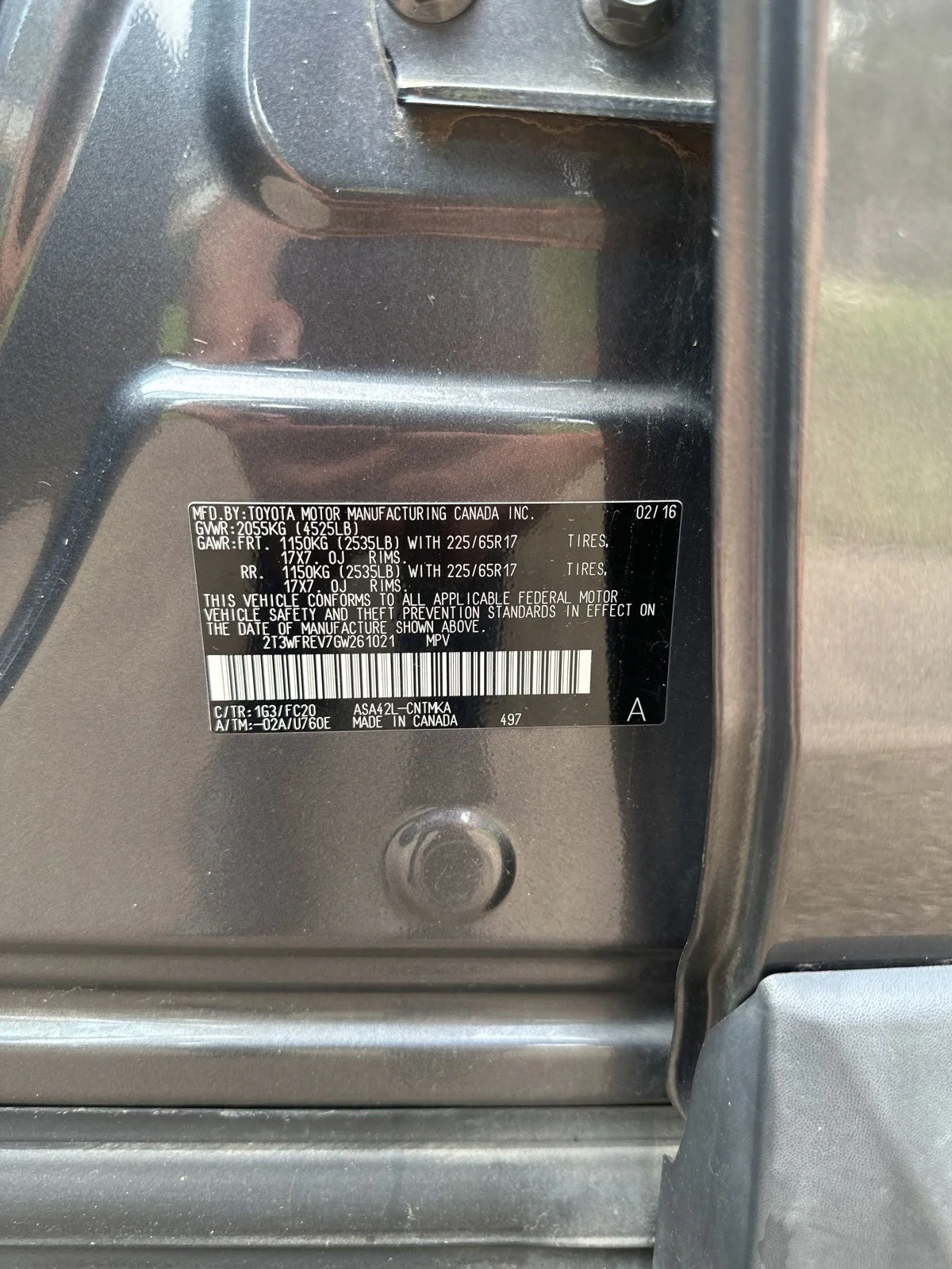 Used 2016 Gray Toyota XLE image 25