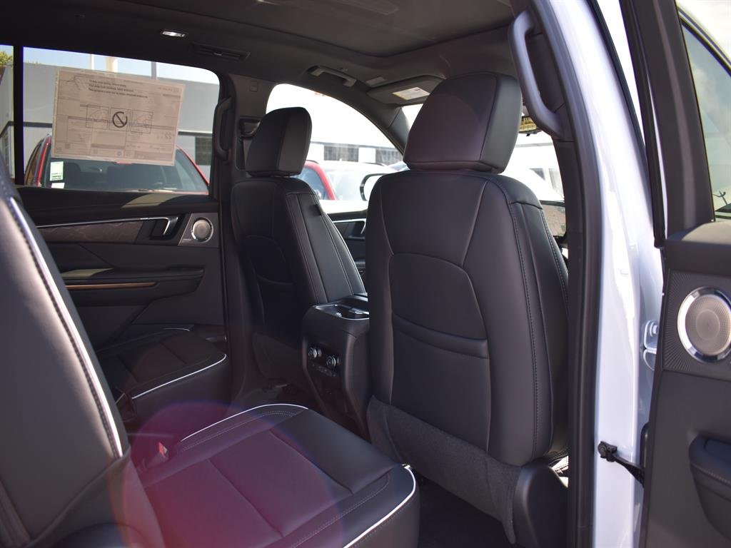2026 Buick Enclave Avenir - Photo 6