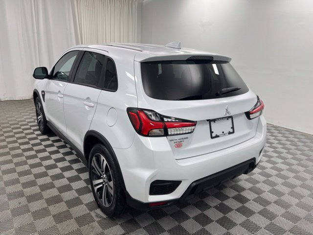 Used 2026 White Diamond Mitsubishi 2.0 ES image 6