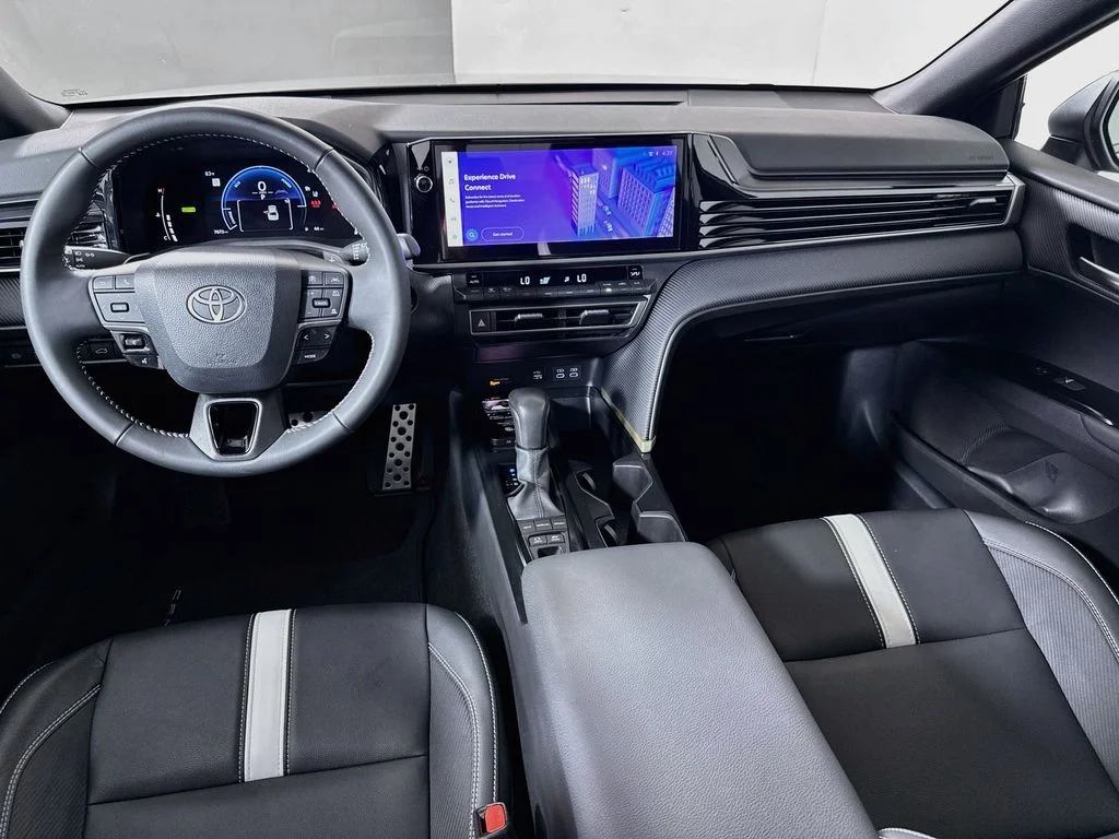 Used 2025 Heavy Metal Toyota SE image 24