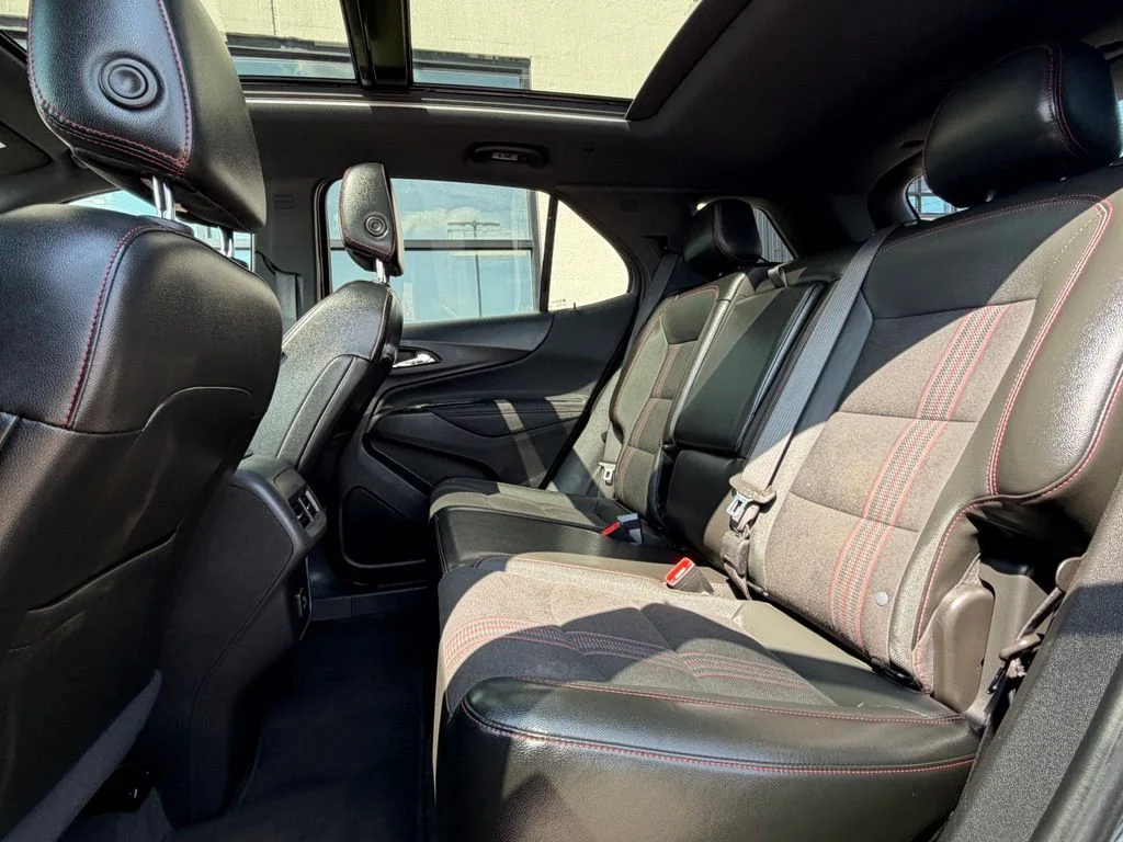 Used 2022 Gray Chevrolet RS image 21