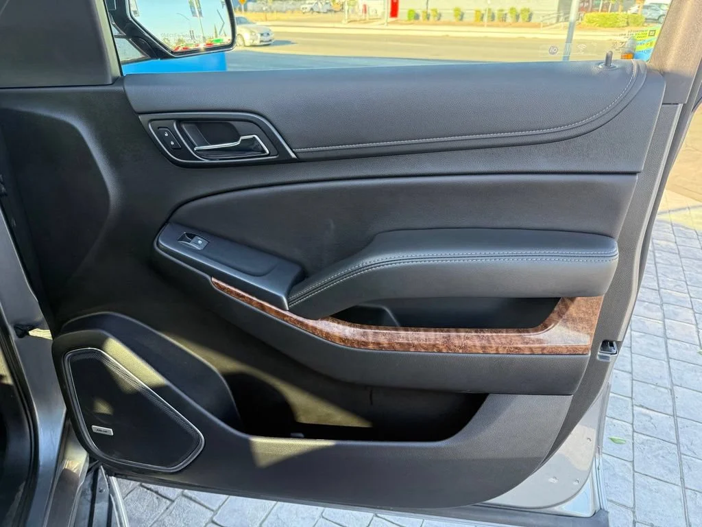 Used 2020 SATIN STEEL METALLIC Chevrolet Premier image 19
