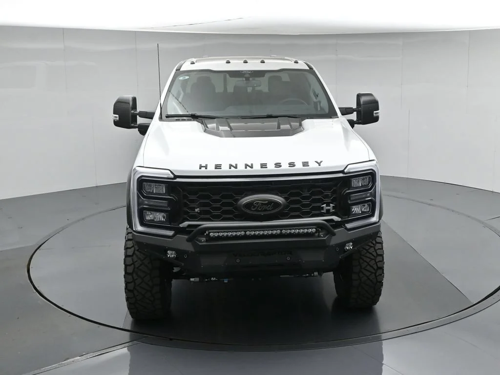 New 2026 Oxford White Ford Lariat image 41