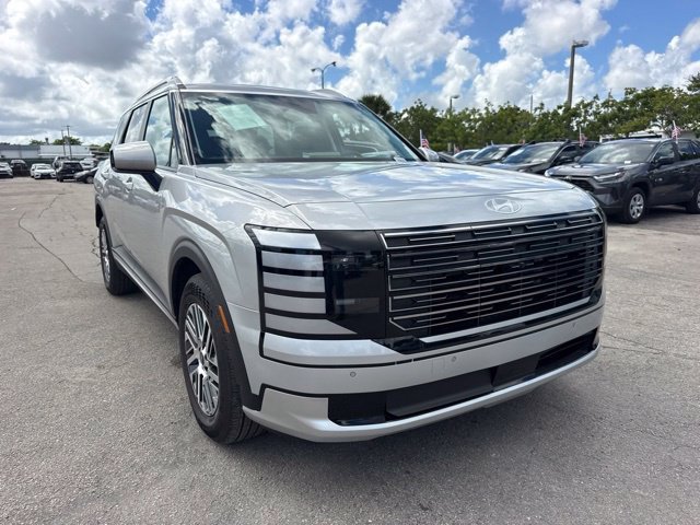 Used 2026 Silver Hyundai SEL image 2