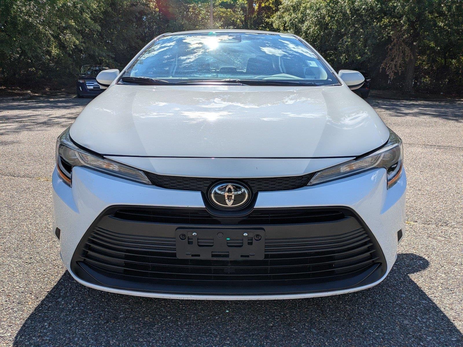 Used 2025  Toyota LE image 9