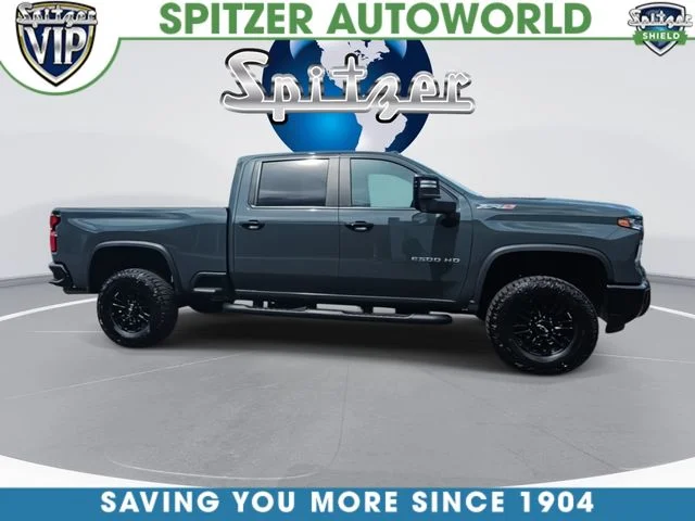 Used 2025 Gray Chevrolet ZR2 image 9