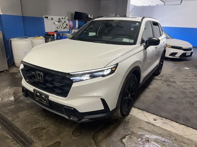 2023 Honda CR-V Hybrid Sport w/o BSI AWD's photo