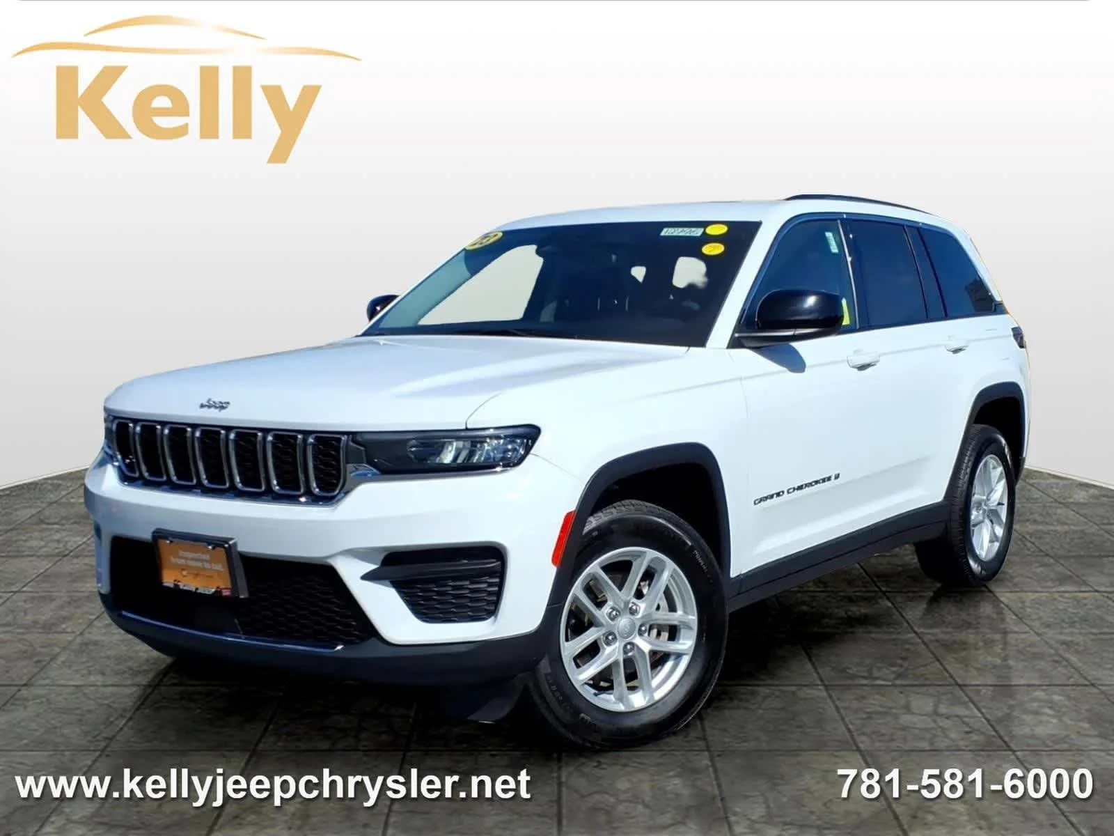 2023 Jeep Grand Cherokee Laredo X