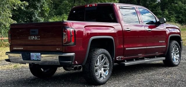 Used 2017 Crimson Red Tintcoat GMC SLT image 9